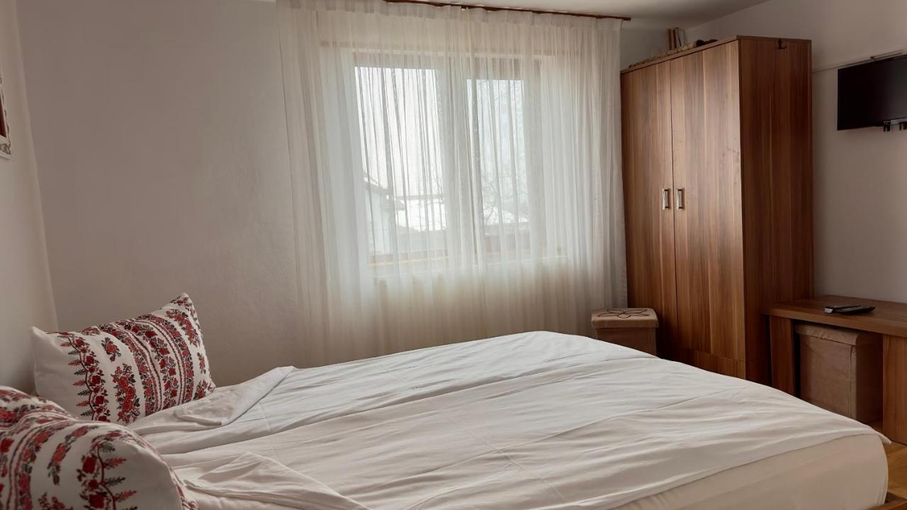 Отель Casa Linistita Chiscau Экстерьер фото