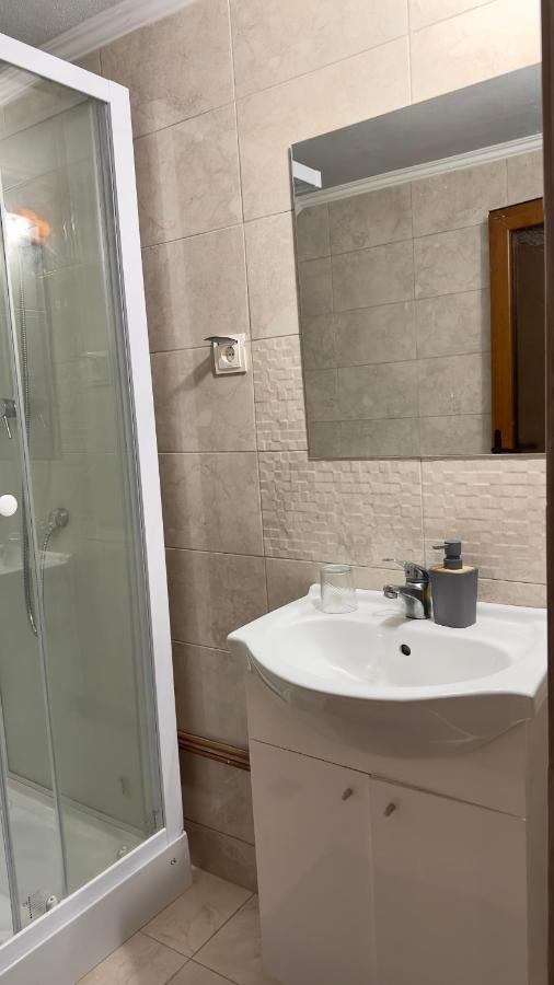 Отель Casa Linistita Chiscau Экстерьер фото
